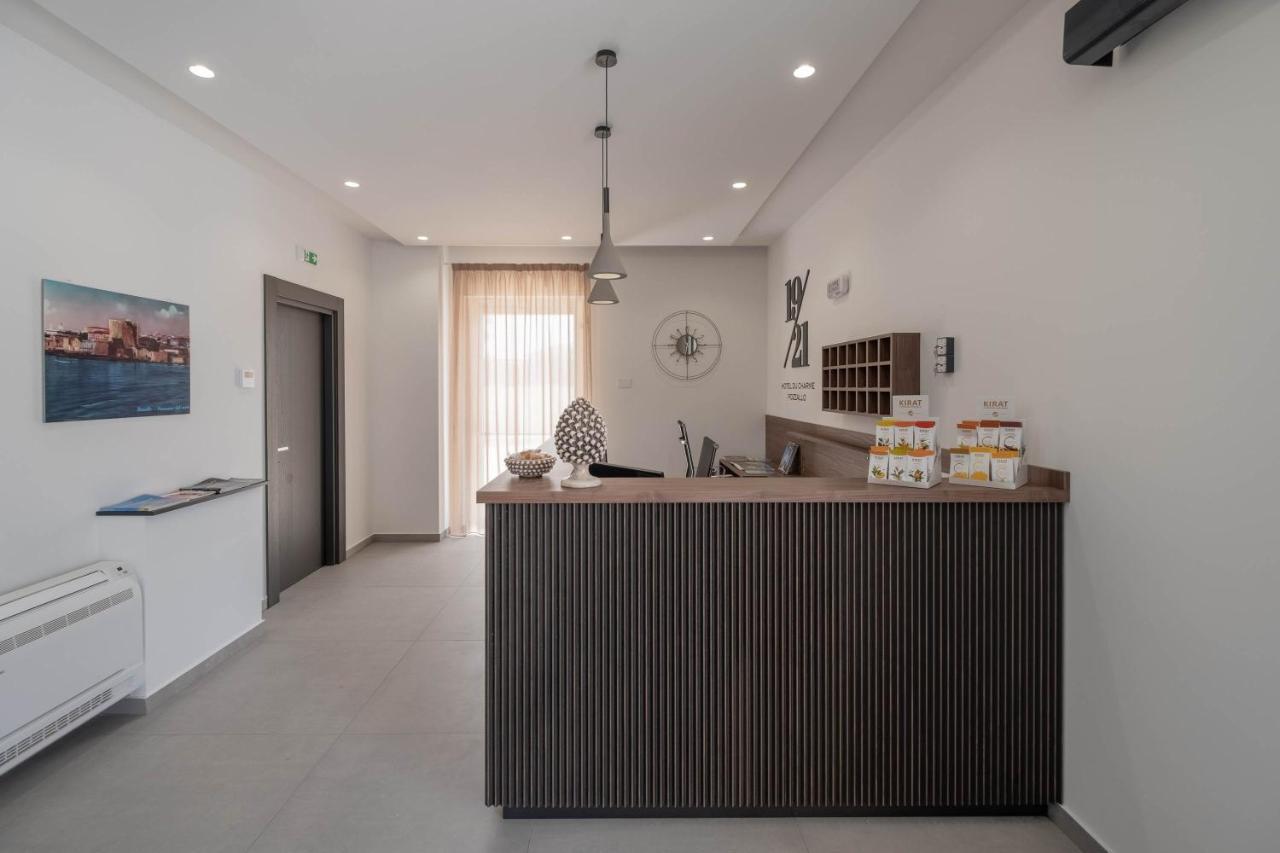 Hotel 1921 Pozzallo Ngoại thất bức ảnh