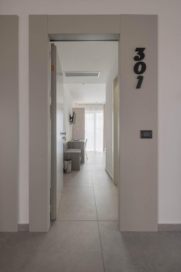 Hotel 1921 Pozzallo Ngoại thất bức ảnh