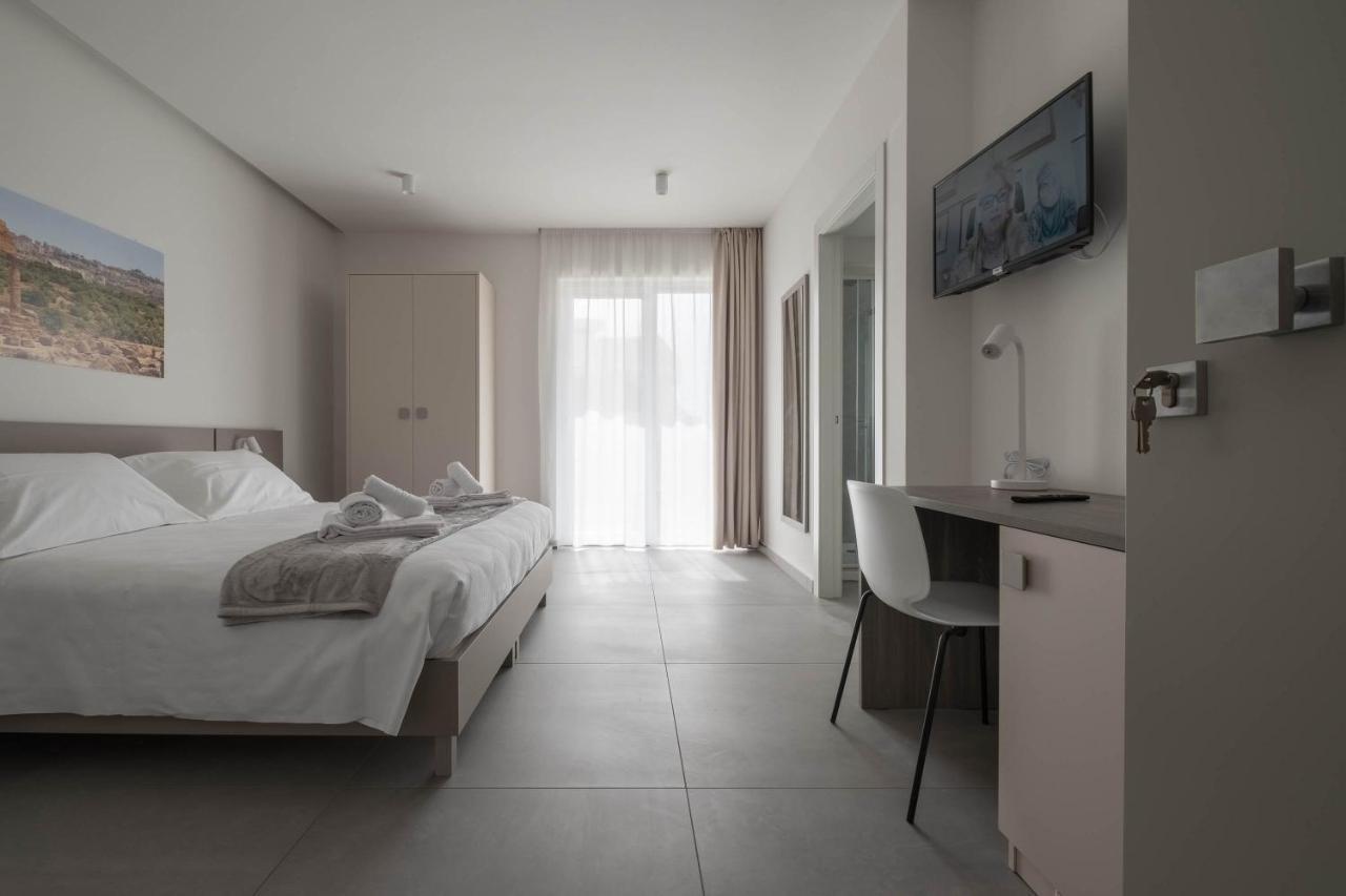 Hotel 1921 Pozzallo Ngoại thất bức ảnh
