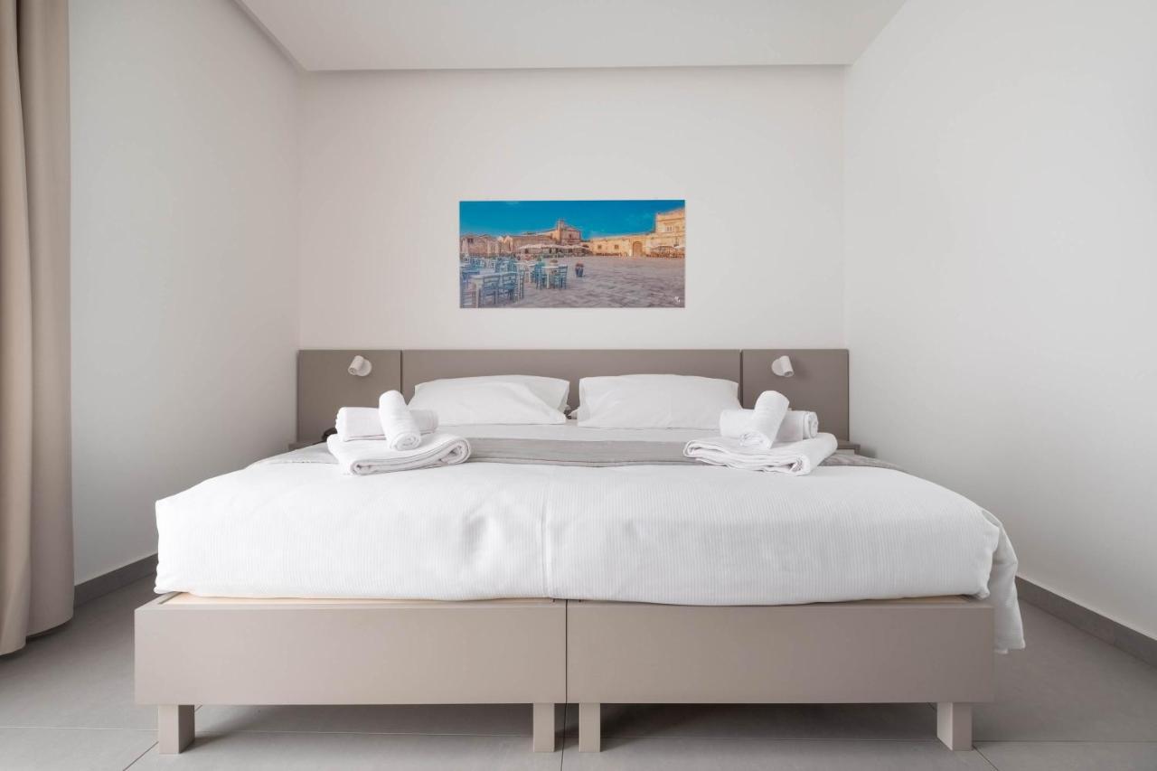 Hotel 1921 Pozzallo Ngoại thất bức ảnh